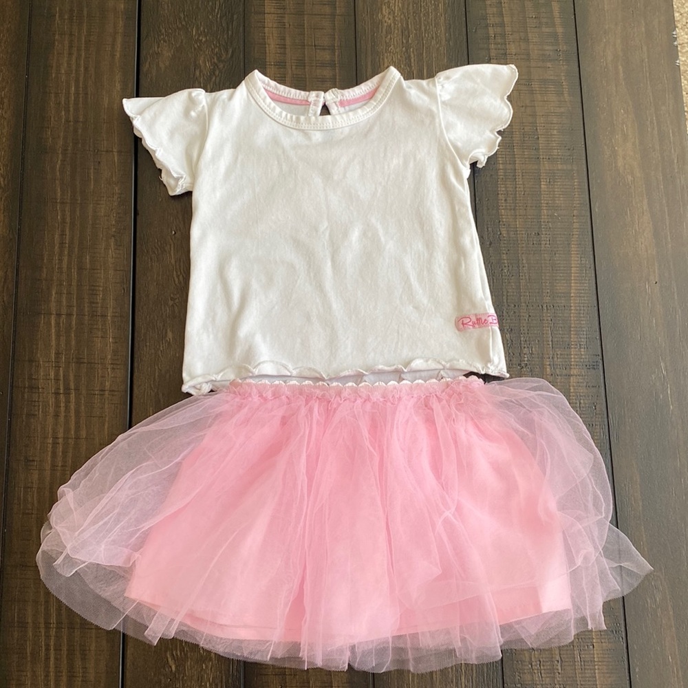 Ruffle Butts Outfit